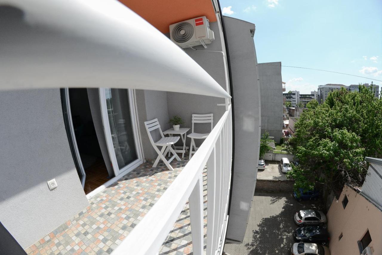 Apartment Dobraya Grey Novi Sad Eksteriør billede